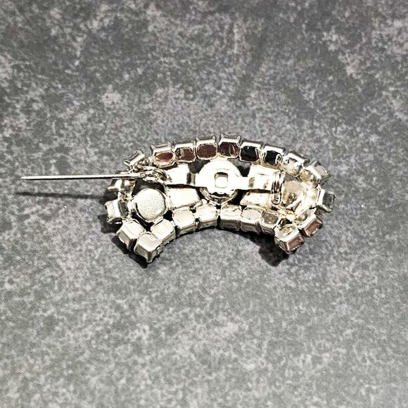 Art Deco bling faux diamond multi-shaped stones half moon brooch - Picture 4 of 5